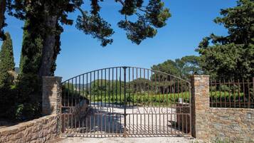 Enceinte de lâhĂ©bergement