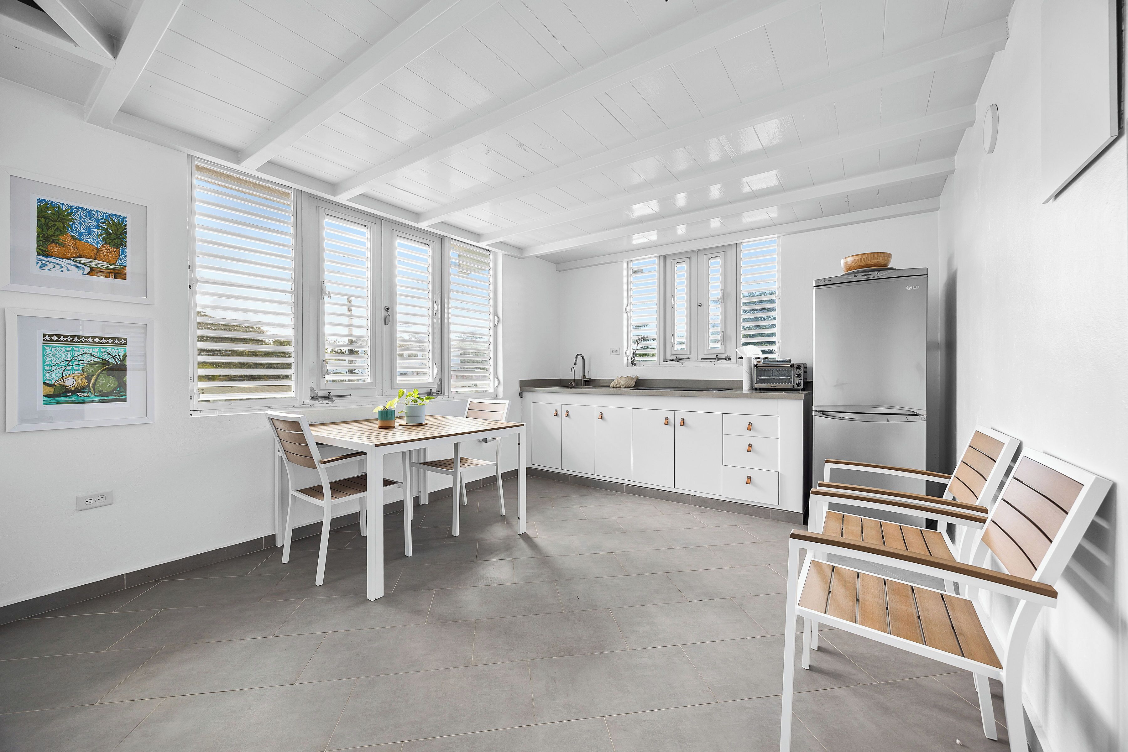 标准公寓 | 私人厨房 | 冰箱、炉灶、厨具/餐具