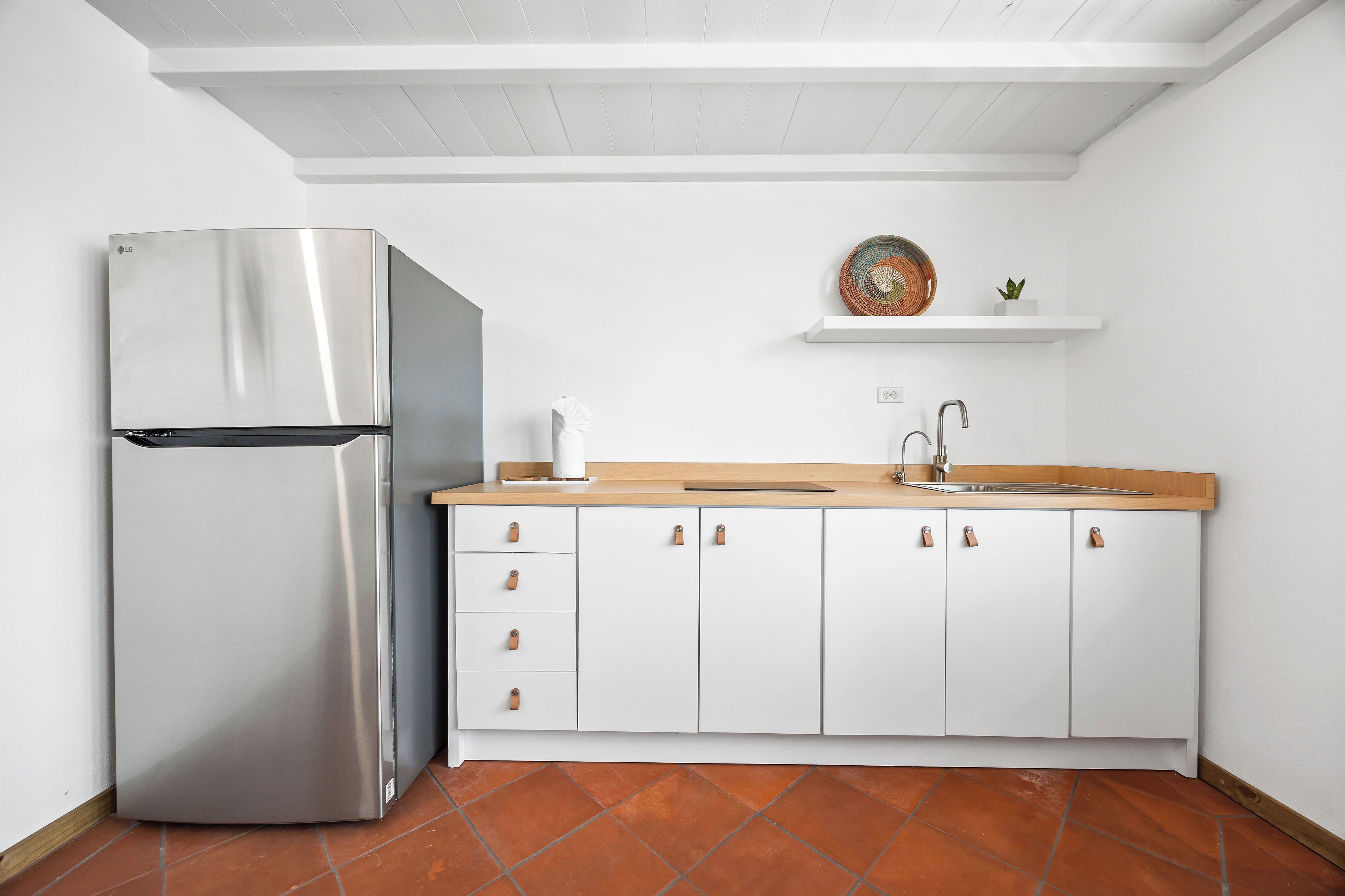 Standard Apartment | Private kitchen | Fridge, stovetop, cookware/dishes/utensils