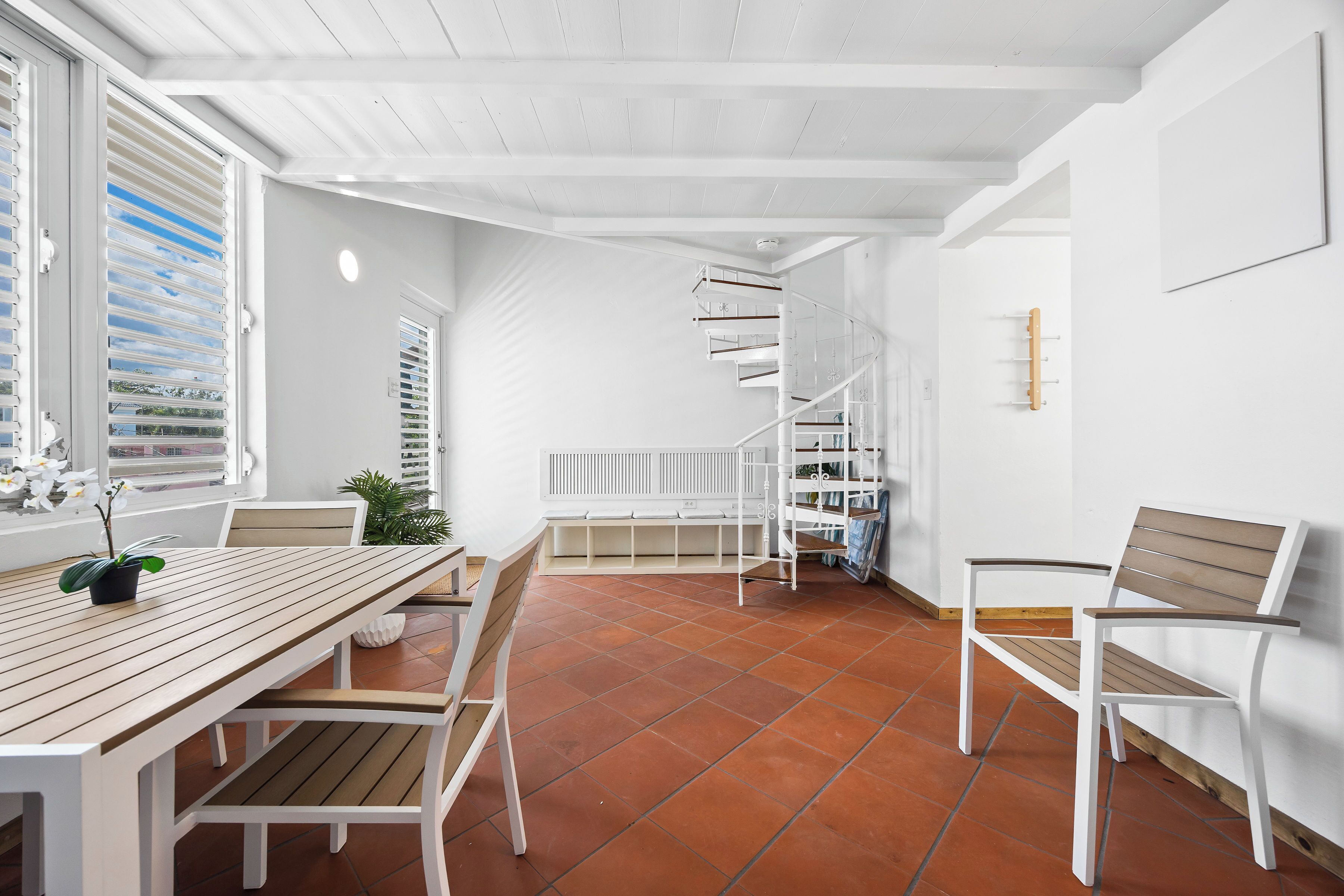 Smart TV 32 pulgadas con canales de televisión digitales