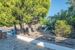 Children's area - Standard Studio 2 with Wi-Fi and Air Conditioning (Mykonos)
