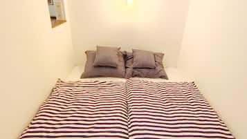 2 bedrooms, desk, iron/ironing board, travel crib