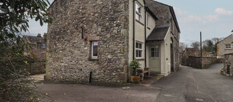 Tram Lane Cottage