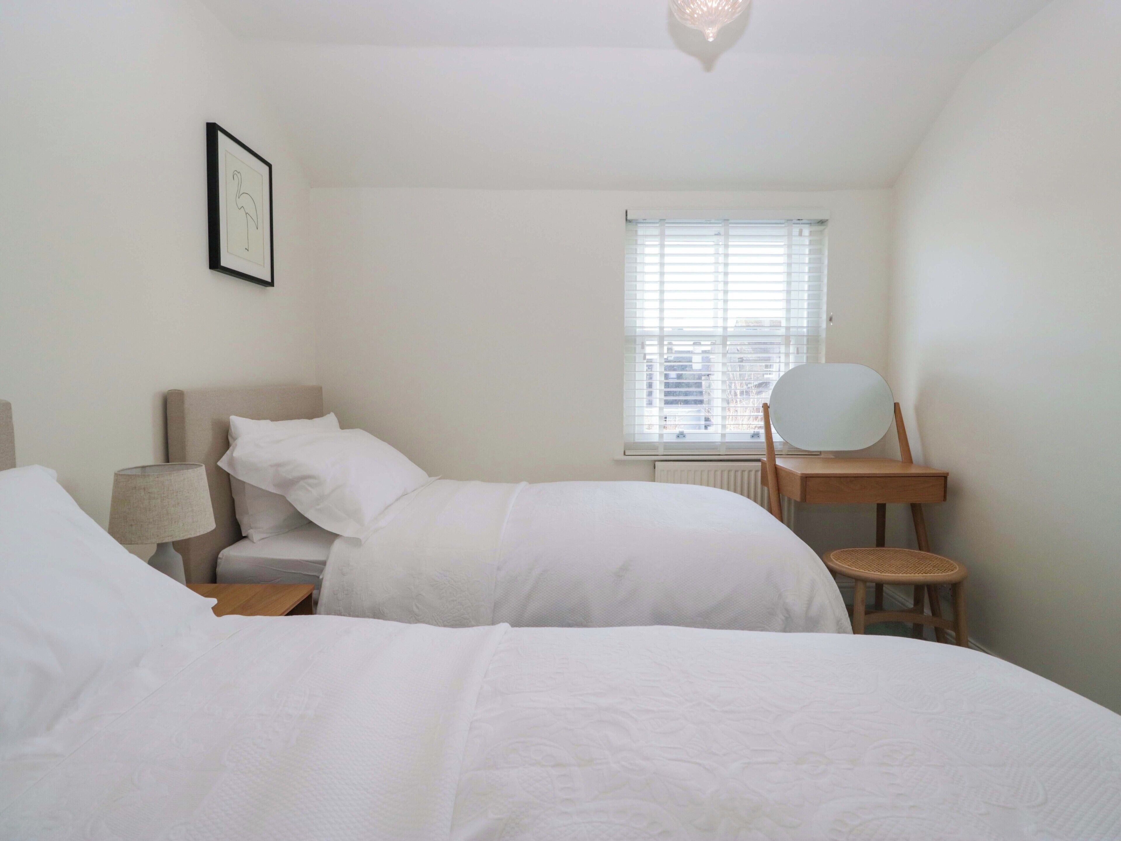 2 bedrooms, individually decorated, individually furnished, free WiFi