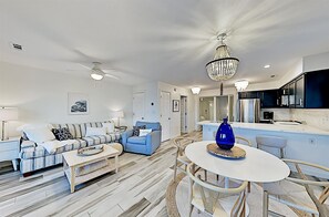 TV - 🌊Oceanfront | Private Balcony | Quiet Beachfront Stay | Sandfiddler Unit 101⛱️ (Surfside Beach)