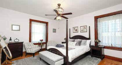 Charming Conshohocken B+B Near Philly