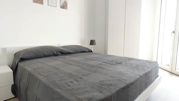 Appartement, 1 slaapkamer, balkon, uitzicht op stad | 2 slaapkamers