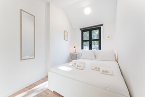 Desk, iron/ironing board, internet, bed sheets - GuestReady - Charming retreat in Porto (Porto)