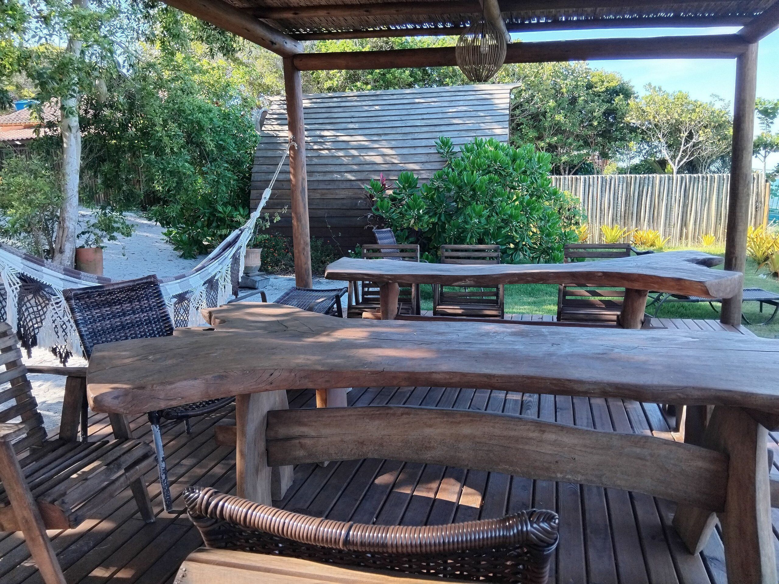 基础公寓 | 室外用餐