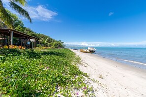 Beach - Beachfront Studios in Porto Seguro - OTX (Porto Seguro)