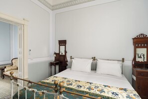 3 soverom, strykejern/-brett, wi-fi (inkludert) og sengetøy