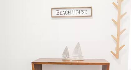 Paradise Sunset -V3-6B- 2 bed, 2 bath