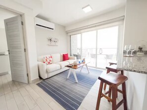 Living area - Paradise Sunset -V3-6B- 2 bed, 2 bath (Punta Chame)