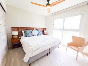 Iron/ironing board, WiFi, bed sheets - Sea Shell Villa -C4-1C- 2 bed, 2 bath (Punta Chame)