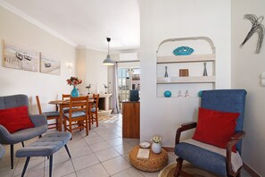 Interior - Ria's Birds in Cabanas de Tavira – Comfort and Nature by the Ria Formosa (Cabanas de Tavira)