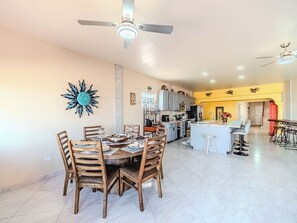 Dining - Enjoyable 3-bedroom beach house with AC in Bahía la Choya, Rocky Point (Bahía la Choya)