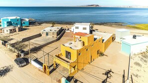 Exterior - Enjoyable 3-bedroom beach house with AC in Bahía la Choya, Rocky Point (Bahía la Choya)
