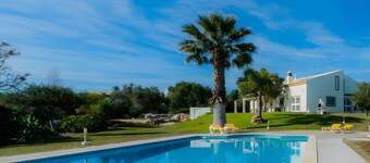 Magnolia – Private Villa with Heated Pool, Spa & Nature Views – Near Beach & Golf
