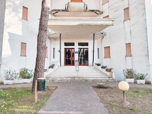 Apartment, 2 Bedrooms, Balcony, City View | Exterior detail - Relaxing Apartment in Pine Forest (Jesolo)