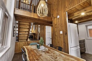Dining - Hôtel à la maison - Entre Monts et Collines (Orford)