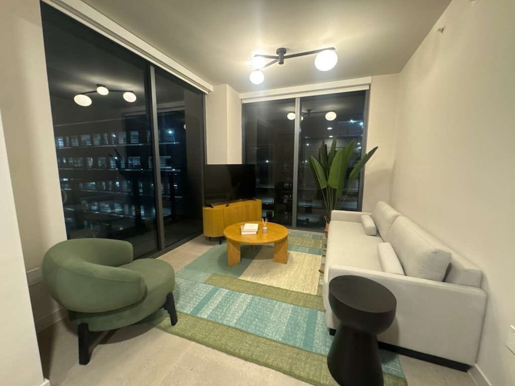 Apartment, 2 Bedrooms, City View | Living area
