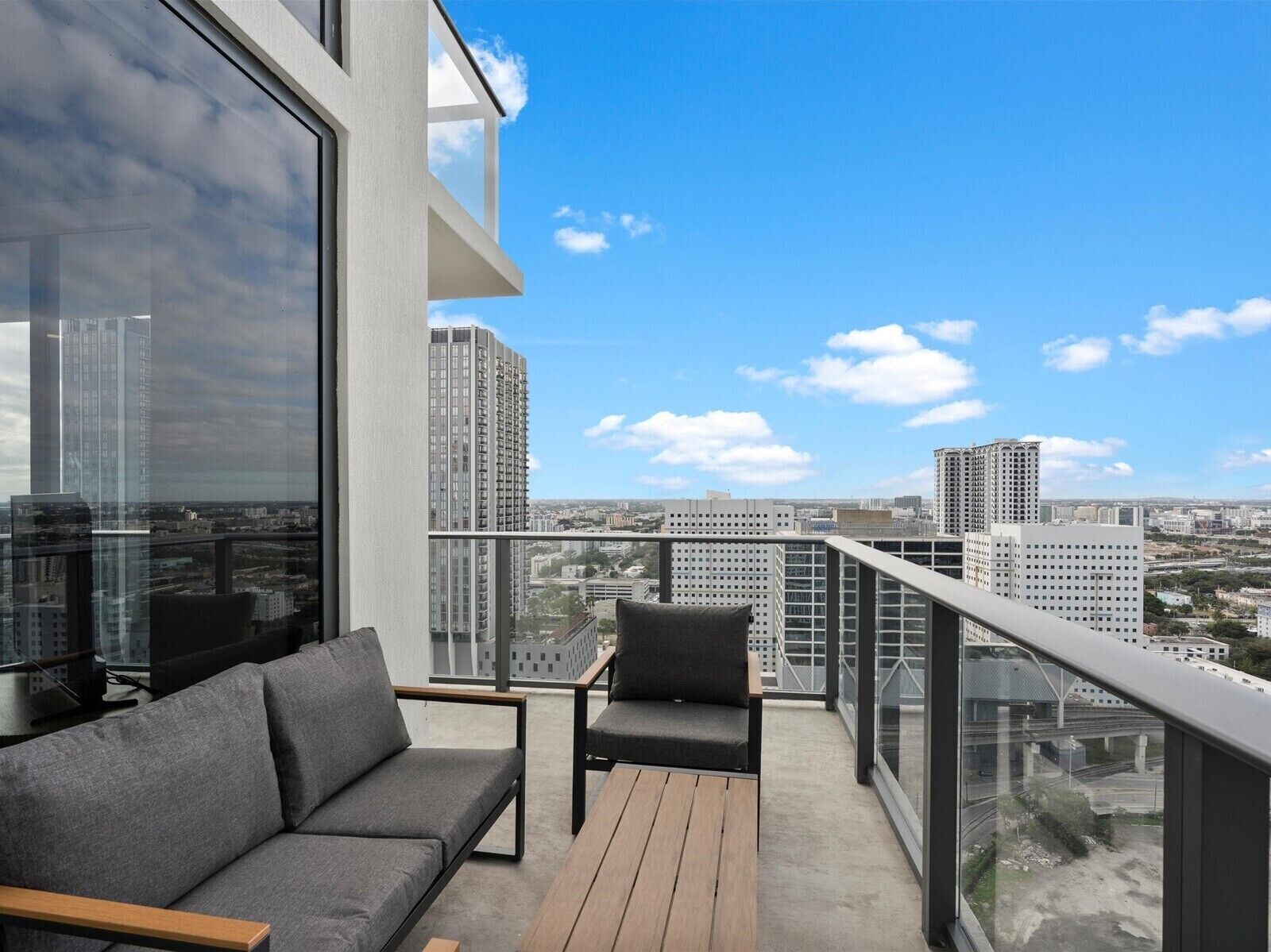 Appartement, vue ville | Balcon