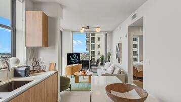 Apartment, City View | Dapur peribadi