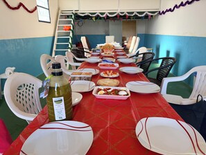 Dining - The House of Flamenco (Cañada del Rabadán)