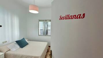 4 bedrooms, in-room safe, iron/ironing board, free WiFi