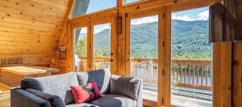 Wonderful 3-bedroom mountain chalet in Palmer