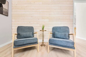 Interior - Westshore Willis Point (Wills Point)