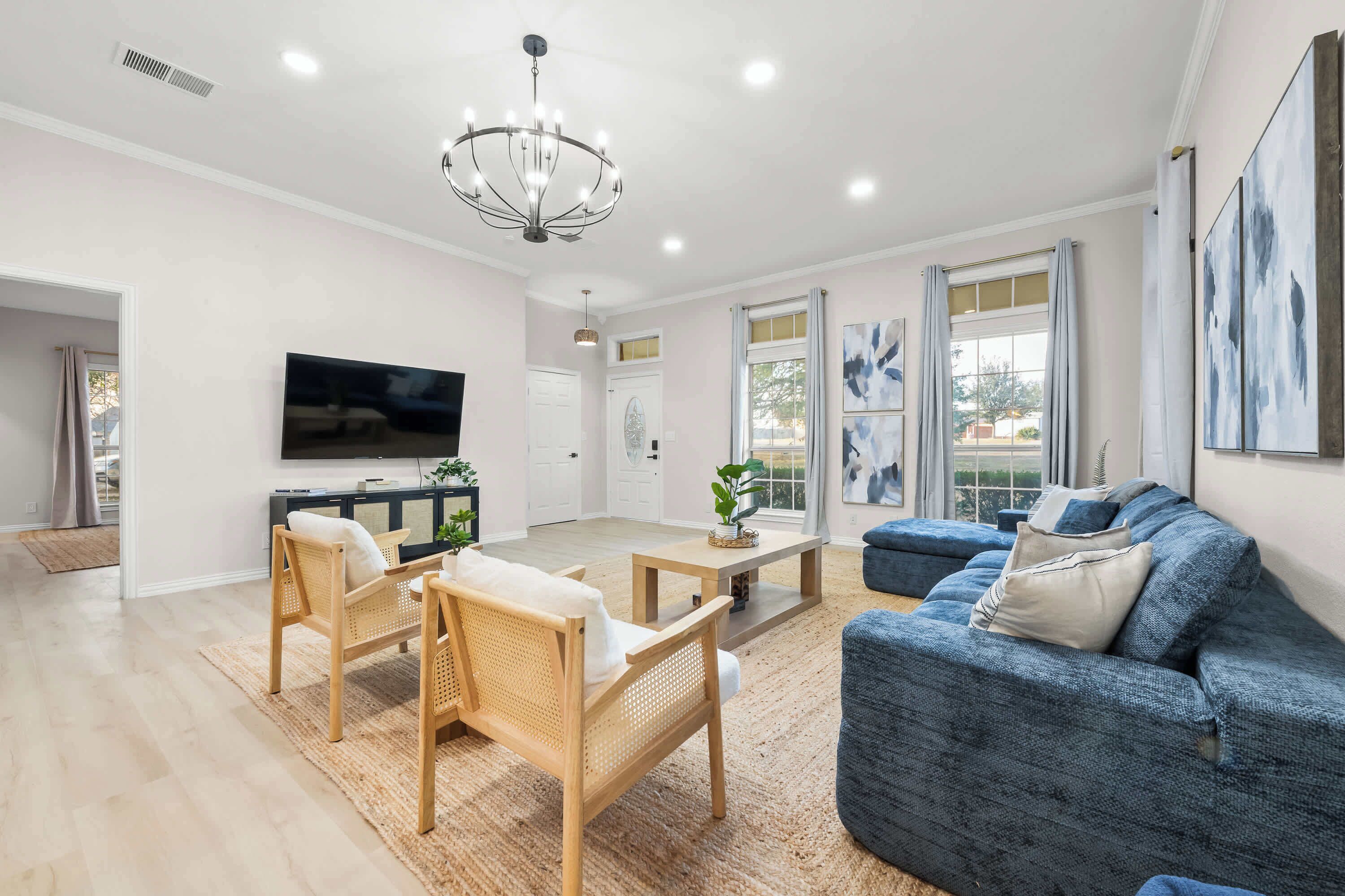 テレビ、書斎 / ワークスペース