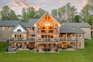 Exterior - Timberframe Lodge| Hocking Hills, Luxury, Pond (Rockbridge)
