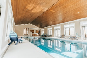 Pool - Hocking Manor | Hocking Hills, 8BR, Indoor Pool (Rockbridge)