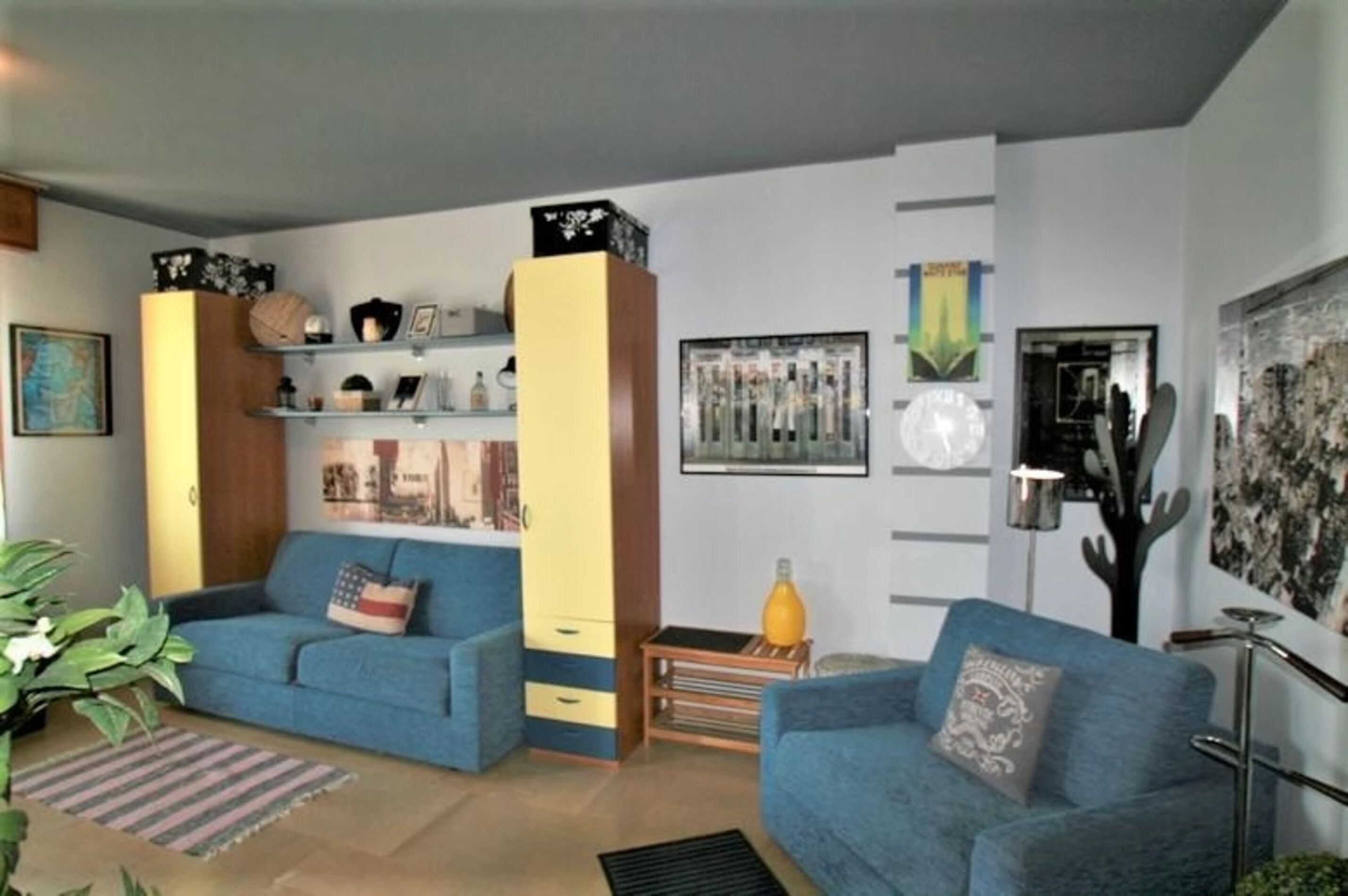 Studio, flere soverom, balkong, byutsikt | Oppholdsrom