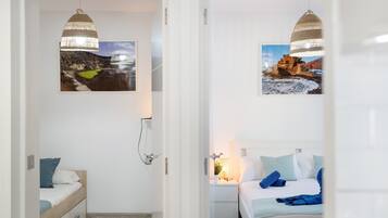 2 bedrooms, iron/ironing board, WiFi, bed sheets