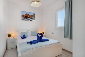 2 slaapkamers, een strijkplank/strijkijzer, wifi, beddengoed