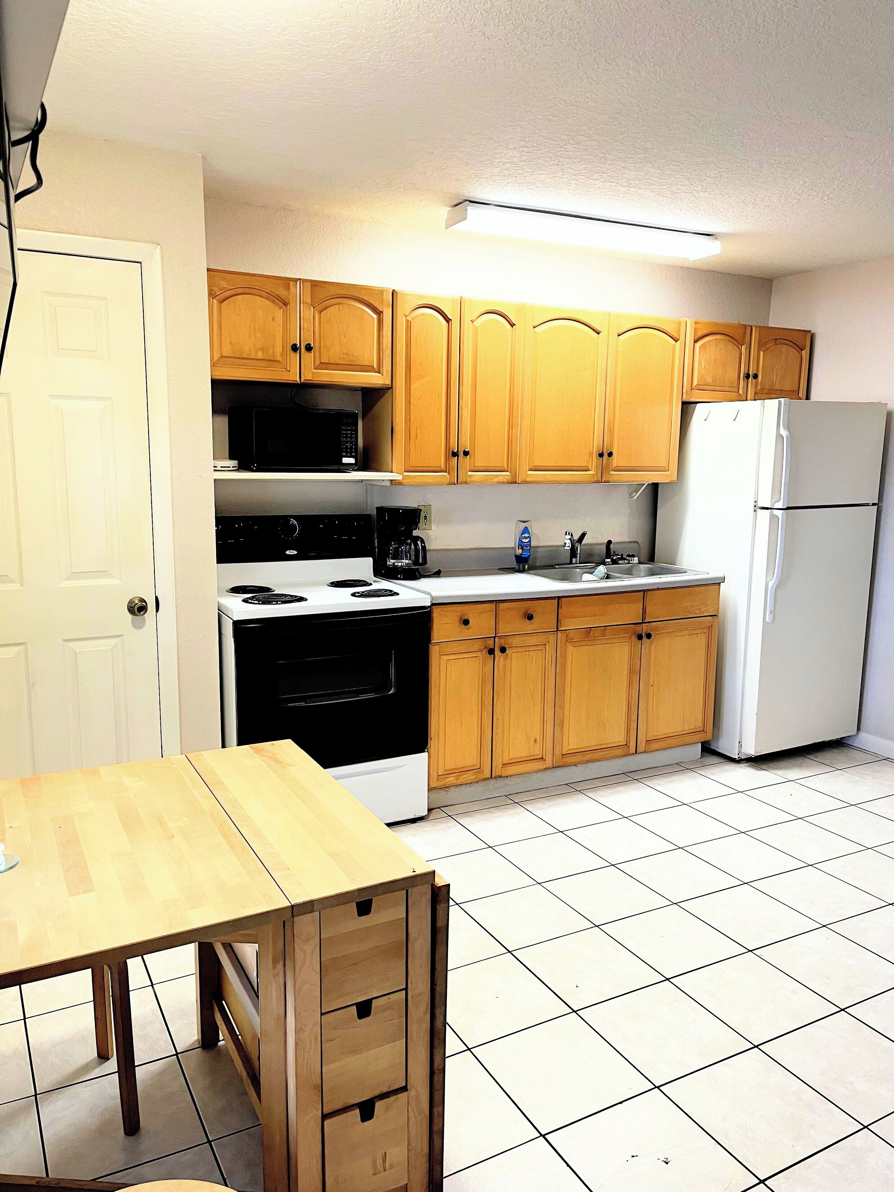 Mikrovågsugn, ugn och spishäll