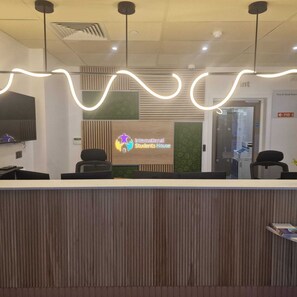 Lobby - INTERNATIONAL STUDENTS HOUSE VAUXHALL (London)