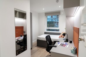 Standard-Einzelzimmer, Stadtblick