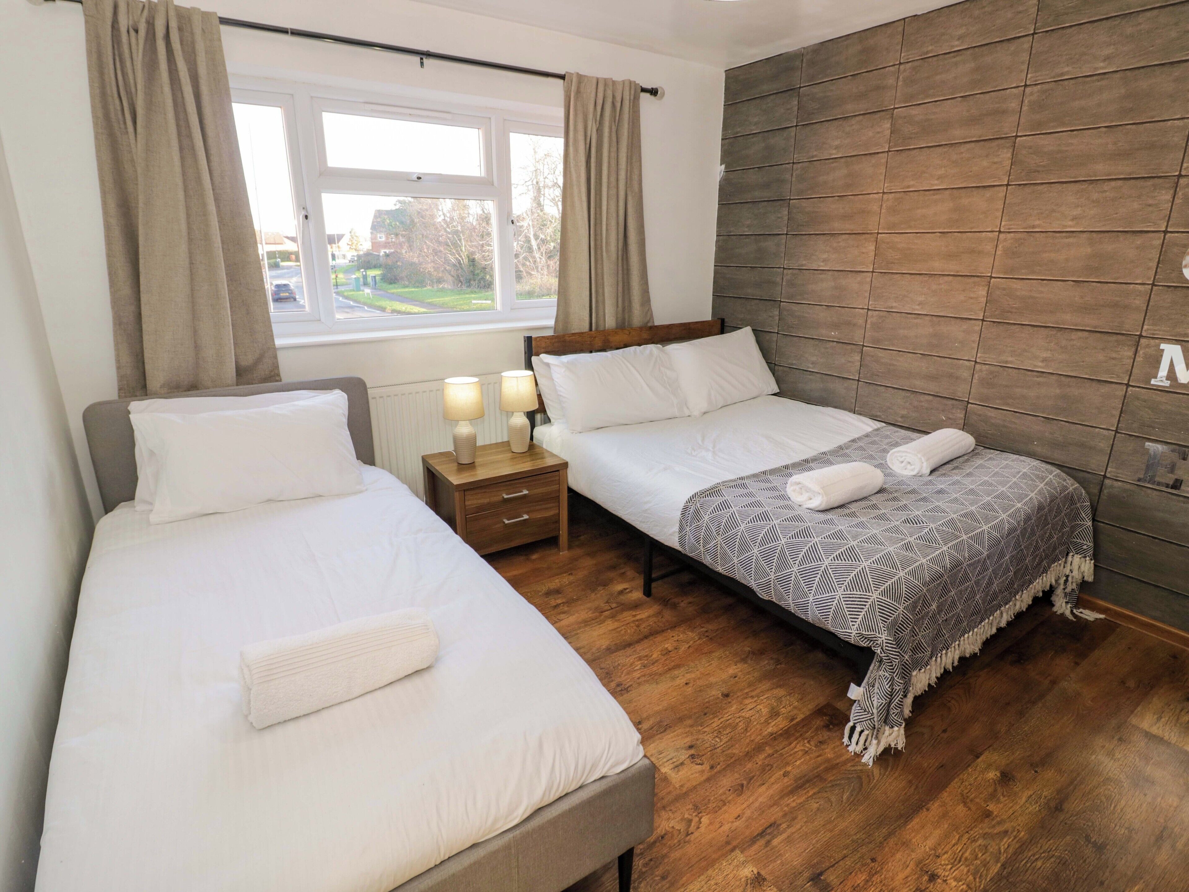 4 bedrooms, individually decorated, individually furnished, free WiFi