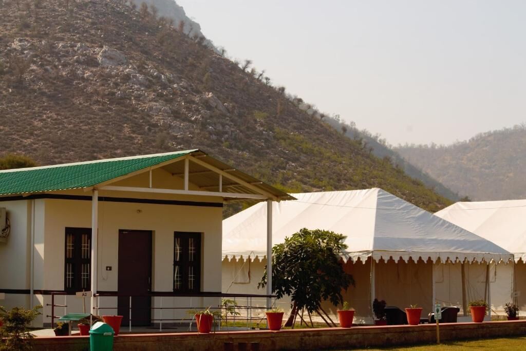 Familiebungalow - balkon - bjergudsigt | Udendørsområde