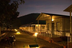 Terrace/patio - Shivir Aranya - Wilderness Resort Sariska (Alwar)