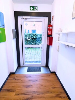 Interior - House with garden & private parking space in Cologne (Köln)
