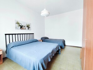 Apartment, 1 Bedroom, Balcony, City View - Apartment With Balcony on the Seafront (Jesolo)