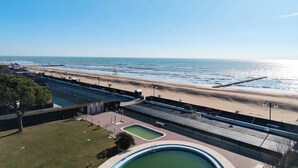 Unclassified image, 3 of 28, button - Spacious Flat With Balcony by the sea (Jesolo)