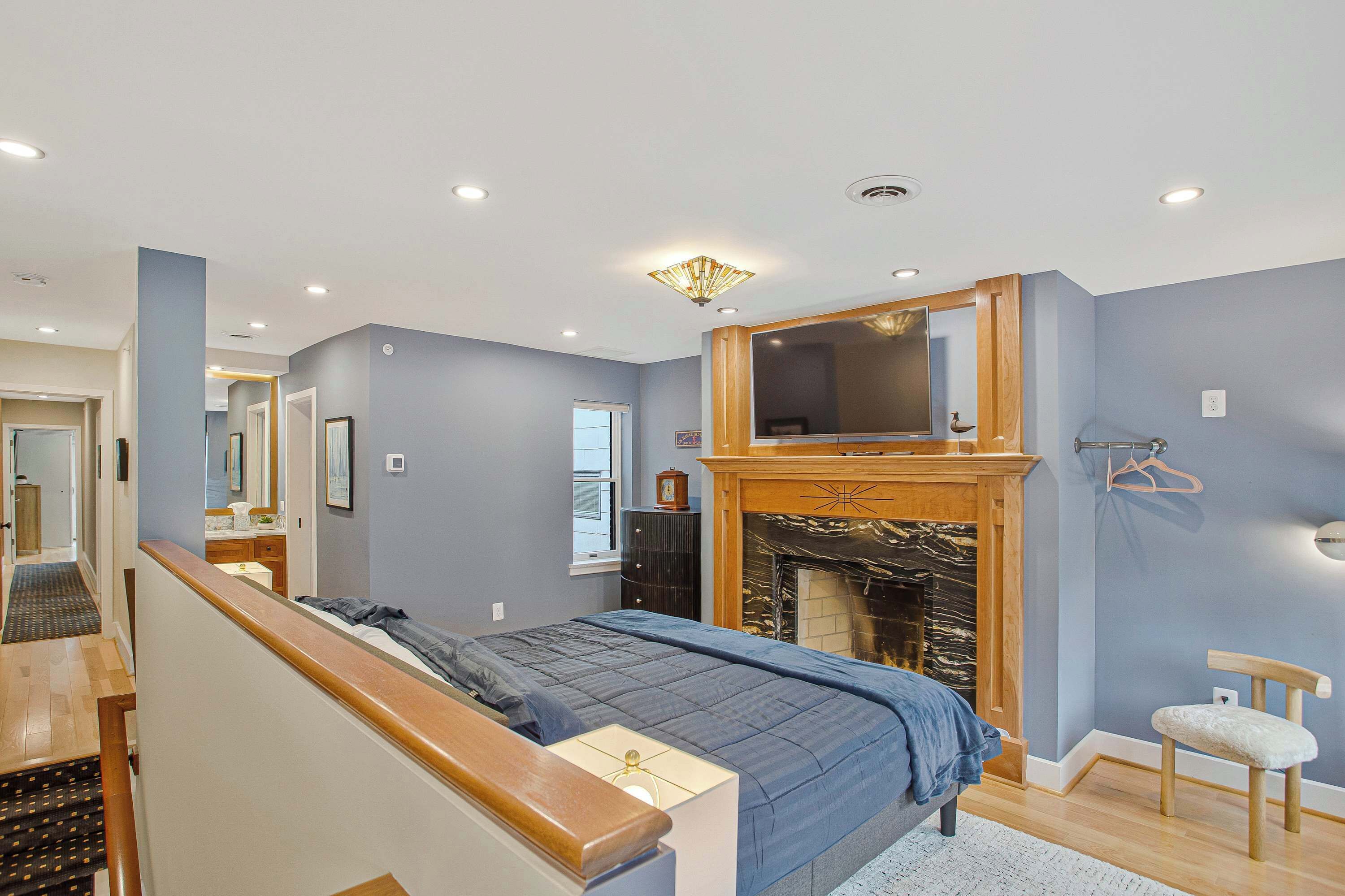 Bügeleisen/Bügelbrett, Reisekinderbett, WLAN, Bettwäsche