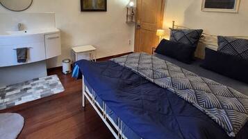 2 chambres, bureau, lit parapluie, Wi-Fi gratuit