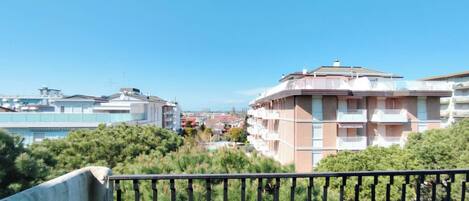 Studio, Multiple Bedrooms, Balcony, City View | Balcony