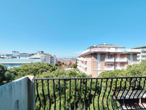 Studio, Multiple Bedrooms, Balcony, City View | Balcony - Modern Studio With Pool Access (Jesolo)